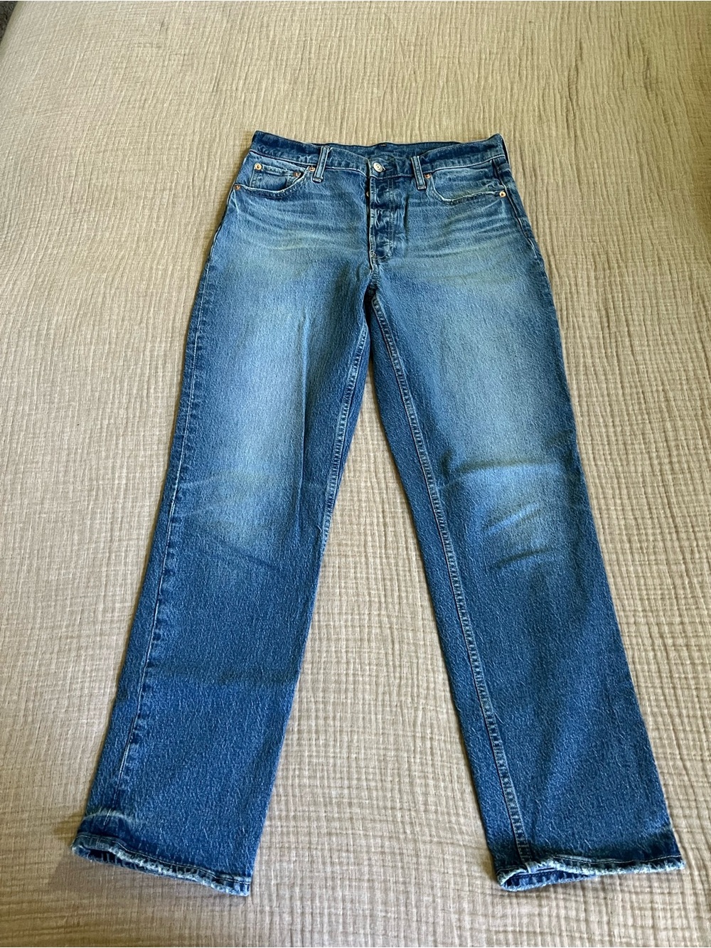 GAP Women's Straight-Leg Jeans in Medium Blue Wash